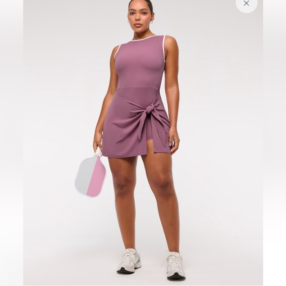 Abercrombie | YPB Tie Game Dress - Picture 3 of 7